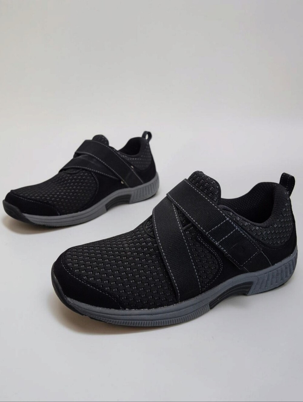 Orthofeet Women’s Elba Stretch Knit Orthopedic Walking Sneakers 8 Black Work